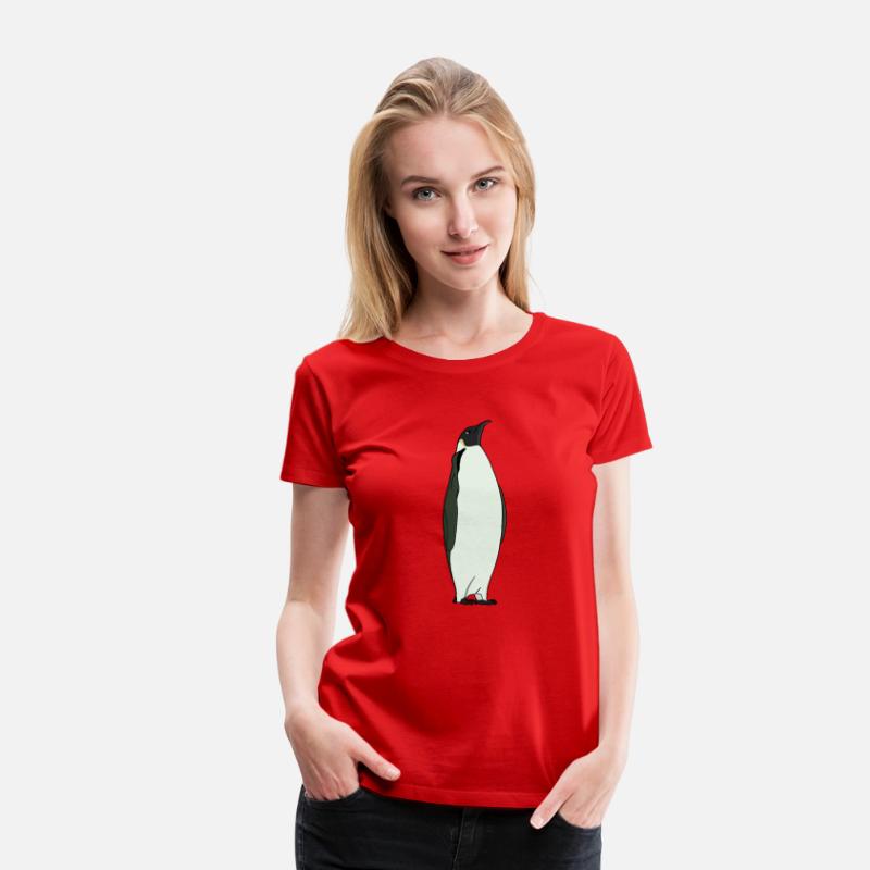 An adorable emperor penguin