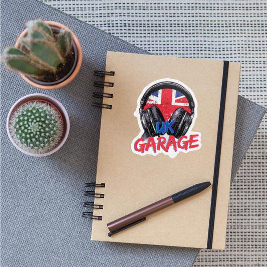 Bold UK Garage DJ Headphones ART