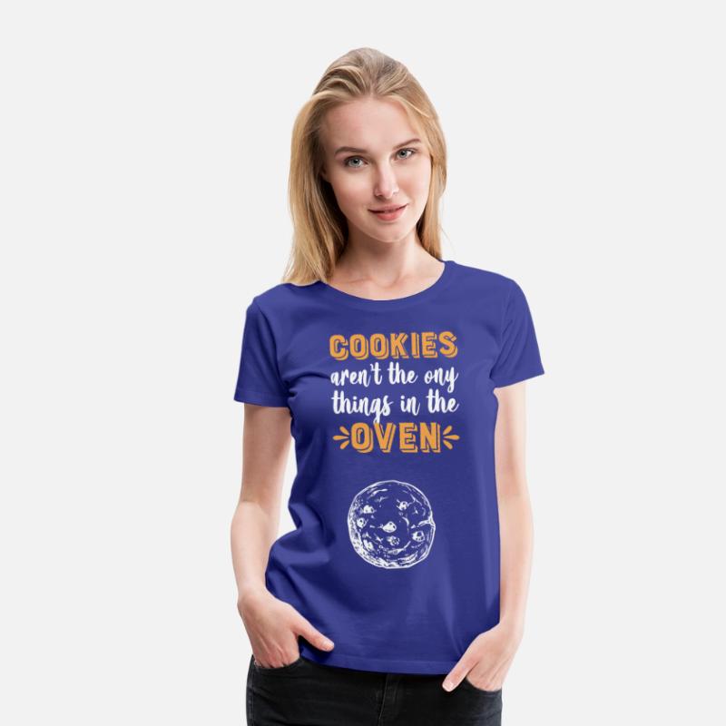 Cookies Are Not Everything In The Oven, Pregnancy