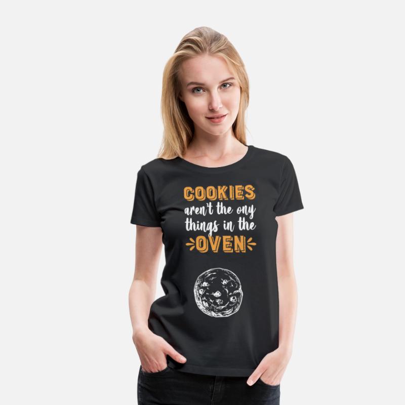 Cookies Are Not Everything In The Oven, Pregnancy