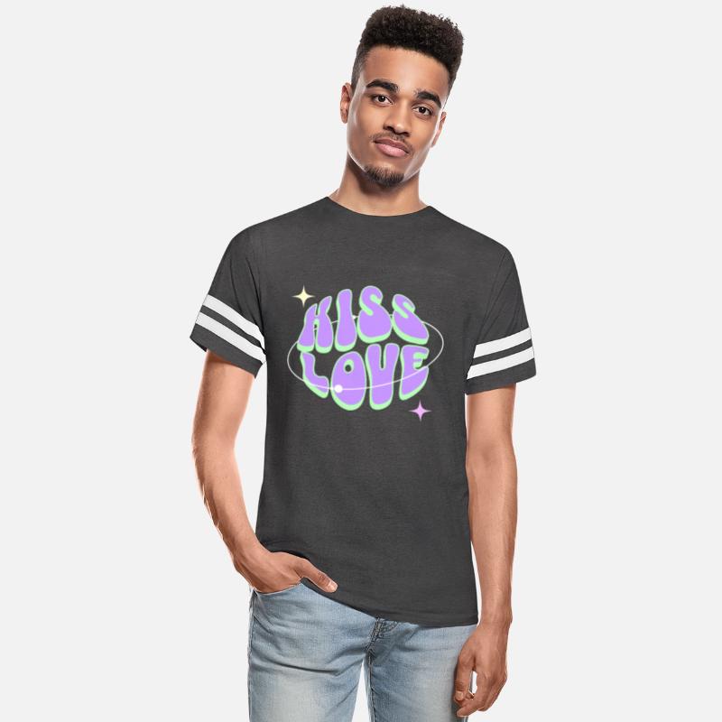 Kiss Love Groovy Retro Lettering