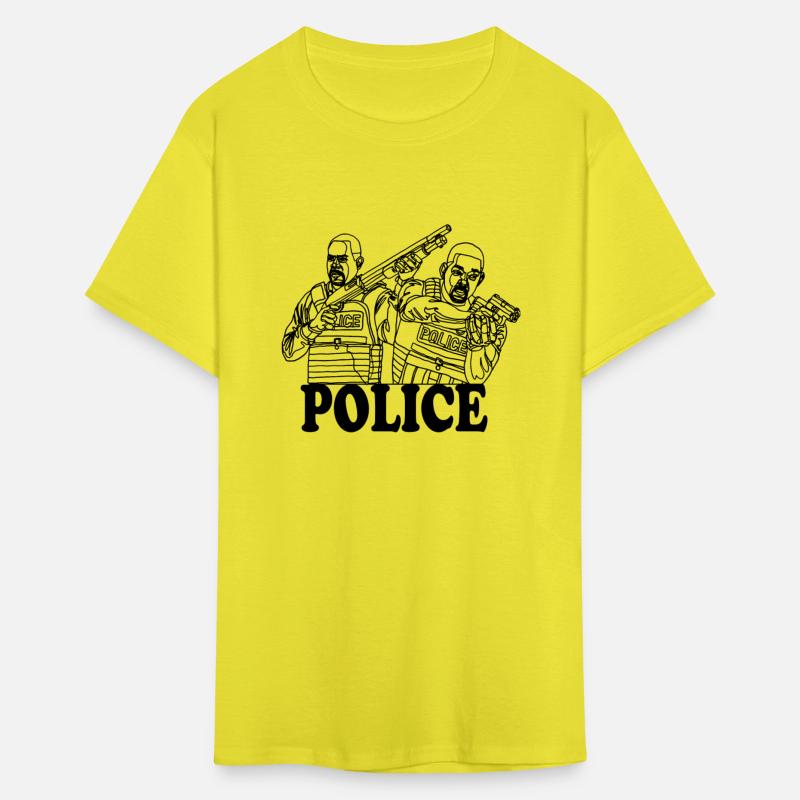 Police | Two policemen protect the city