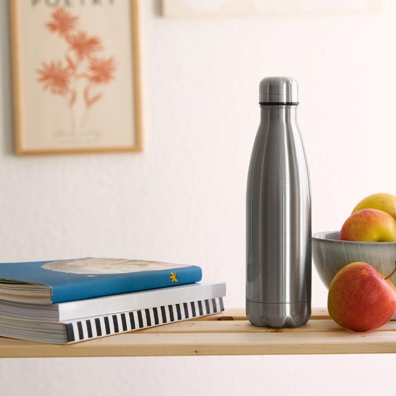 zodiac cancer born in june - july